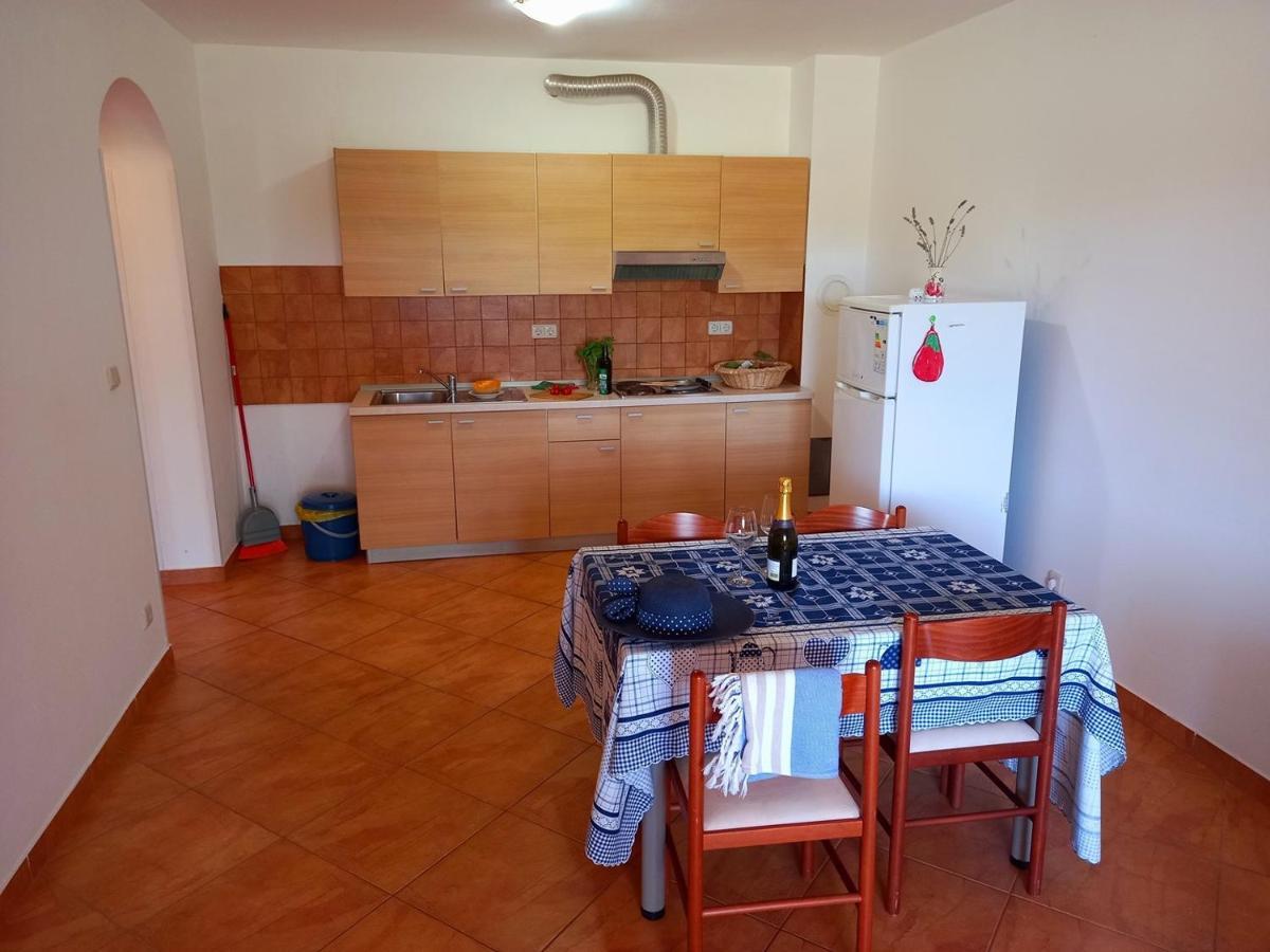 Apartments Monte Rosso Savudrija Esterno foto