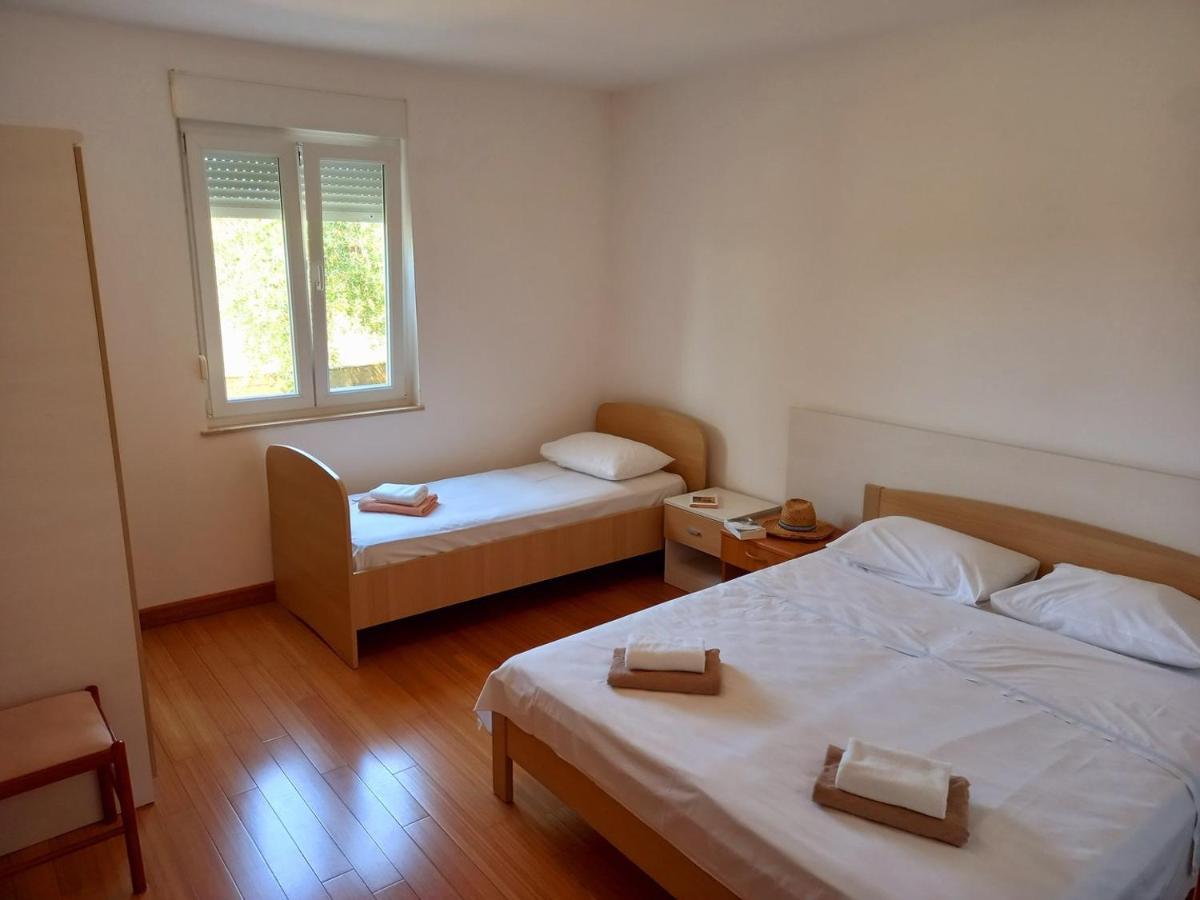 Apartments Monte Rosso Savudrija Esterno foto